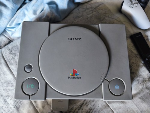 Sony playstation ps1 - (leggi),